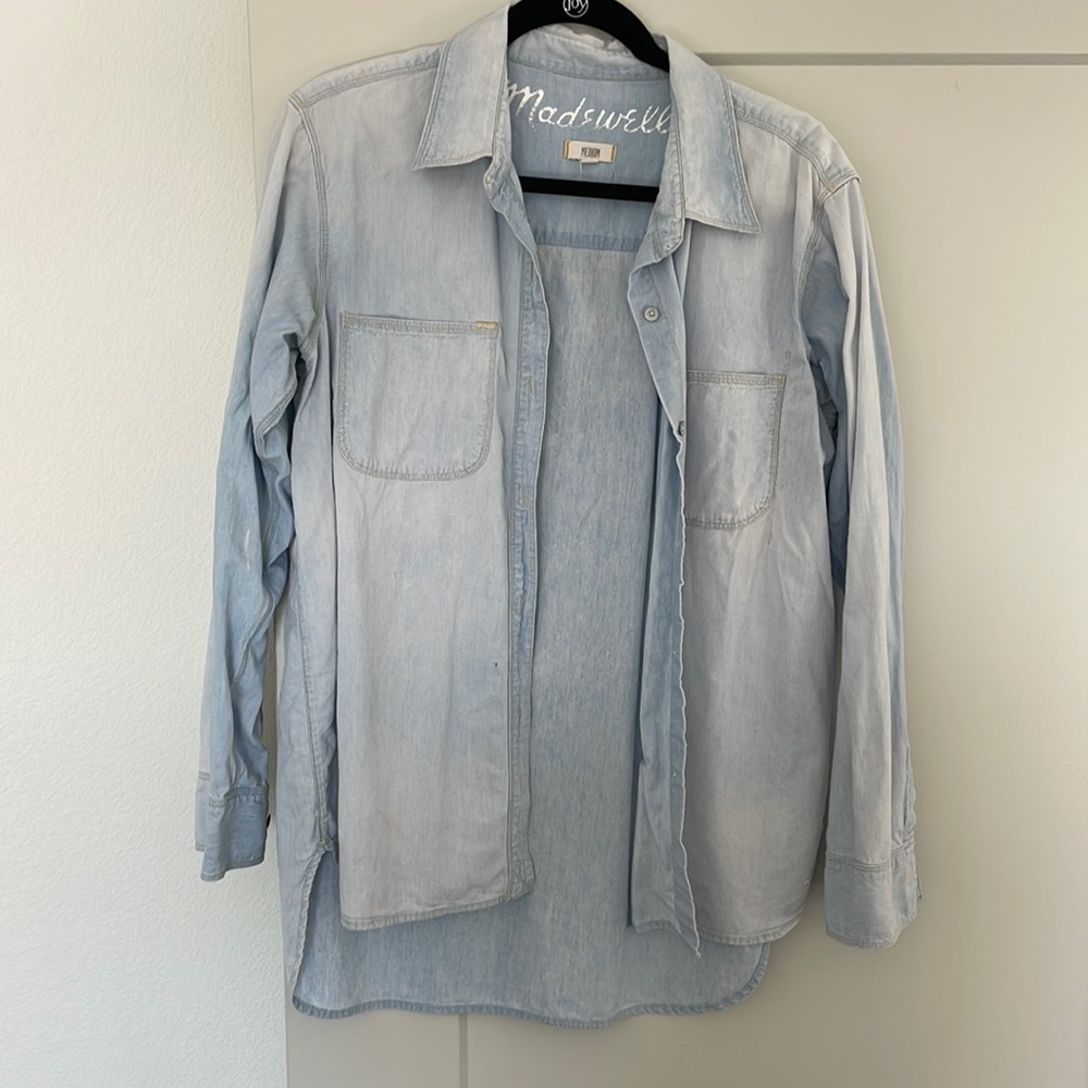 Madewell Oversized Denim Lightweight Button Down- Size: M